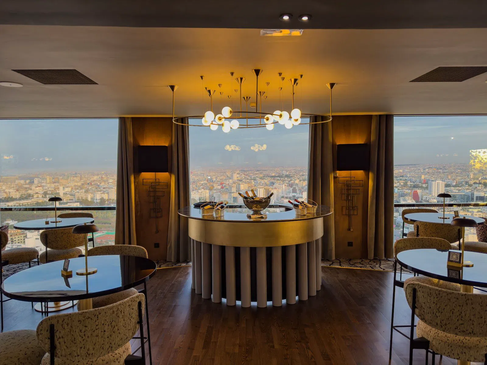 Sky 28, Casablanca